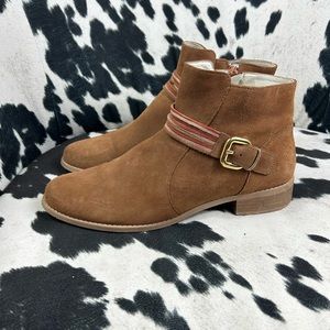 Mellow yellow tan booties